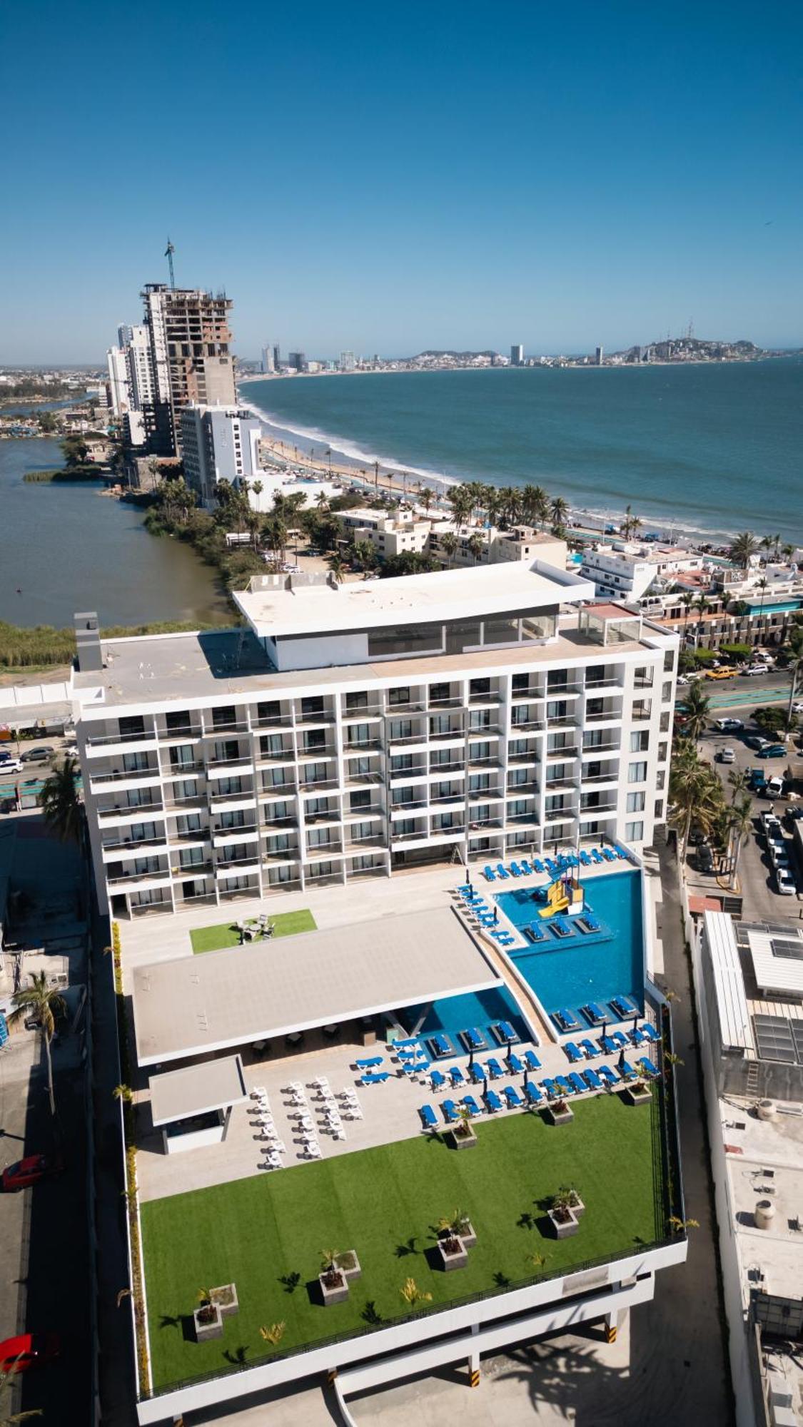 High Garden Grand Hotel Mazatlán Exterior foto